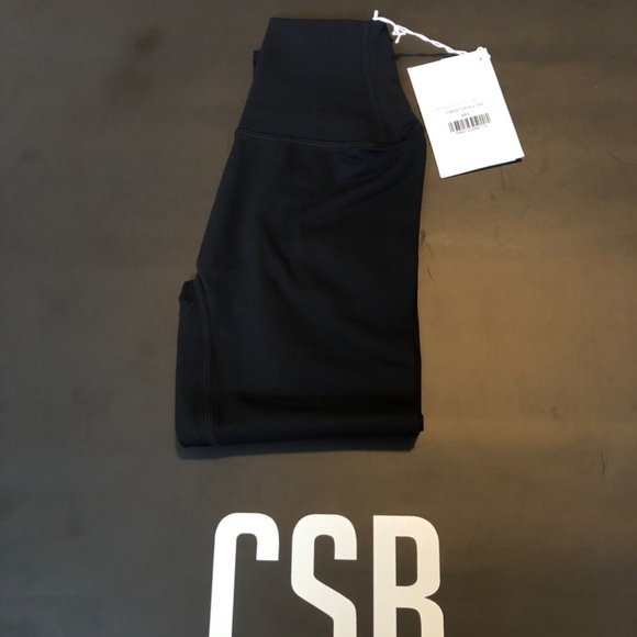 CROP SHOP BOUTIQUE FORM INVISIBLE SCRUNCH HIGH WAIST LEGGINGS - Picture 2 of 4